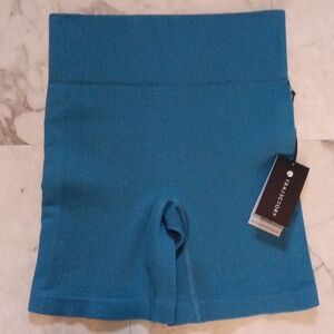 Trajectory Yoga Teal Ribbed Shorts.